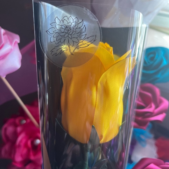 Artificial Roses with Bows - Picture 2 of 2